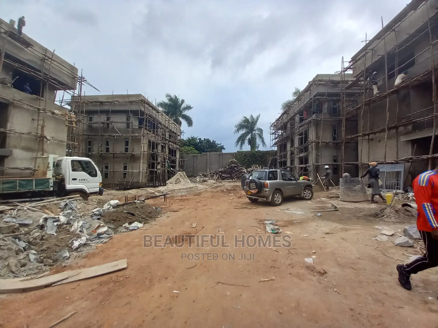 Furnished 3bdrm Apartment in Muyenga, Central Division for Sale