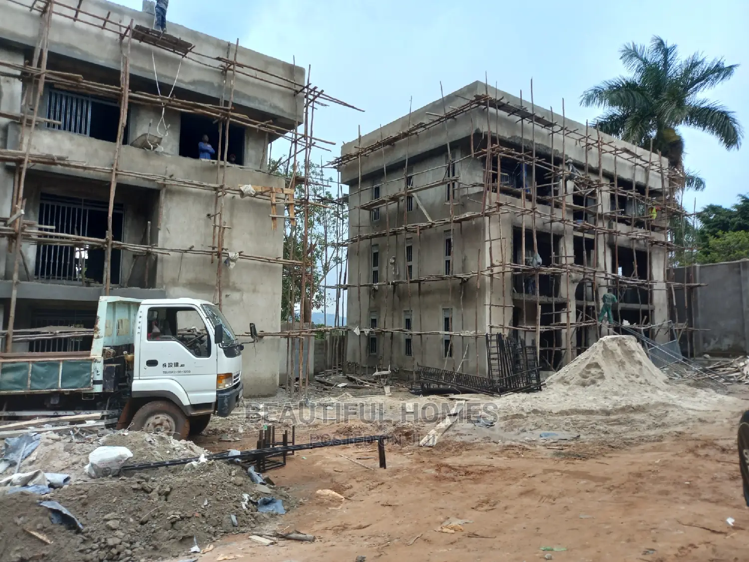 Furnished 3bdrm Apartment in Muyenga, Central Division for Sale