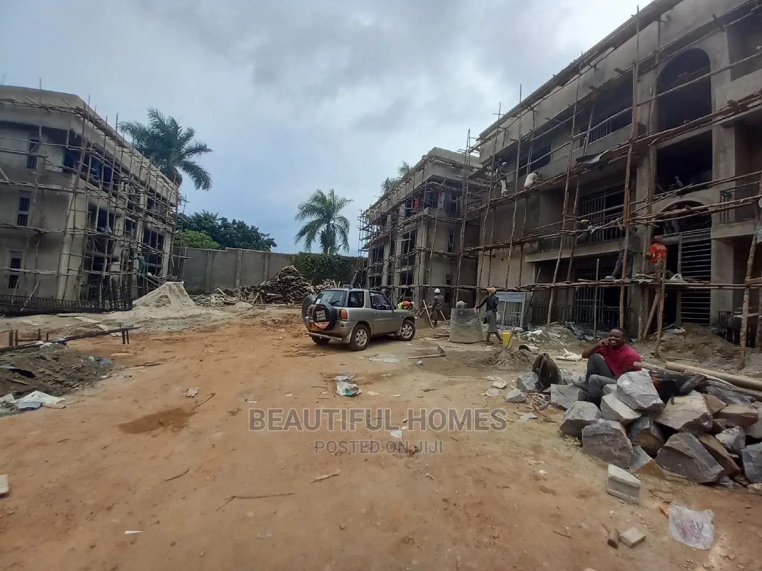 Furnished 3bdrm Block of Flats in Muyenga Rich, Makindye for Sale
