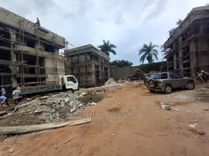 Furnished 3bdrm Block of Flats in Muyenga Rich, Makindye for Sale