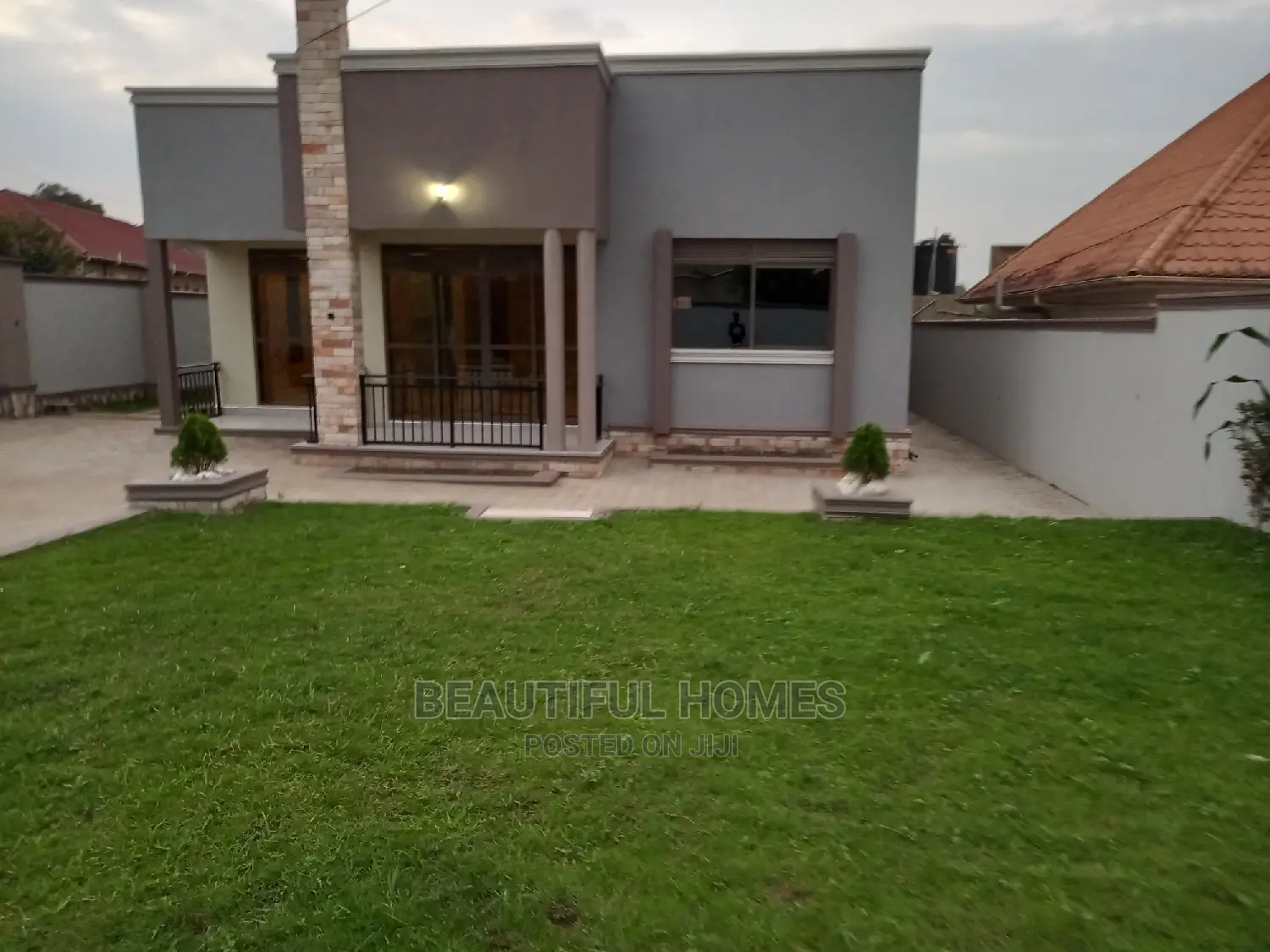 Furnished 4bdrm Bungalow in Kira, Central Division for Sale