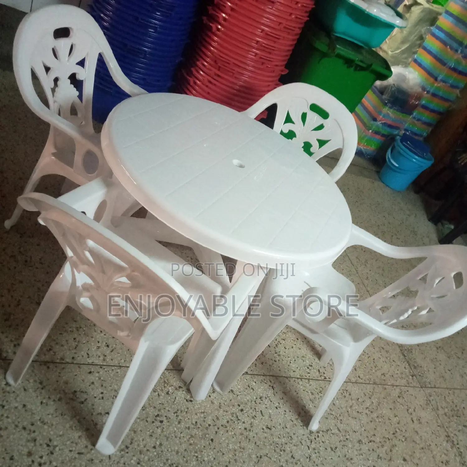Plastic Round Table Chairs Set
