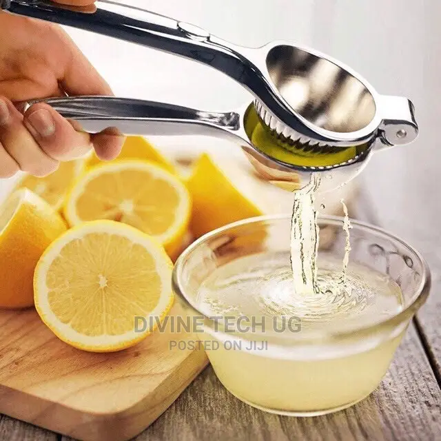 Stainless Premium Squeezer For Lemons And Oranges
