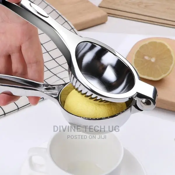 Stainless Premium Squeezer For Lemons And Oranges