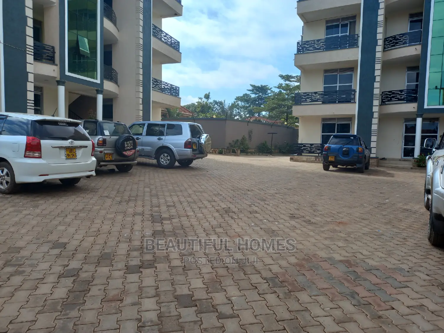 Furnished 2bdrm Apartment in Kyaliwajjara, Central Division for Sale