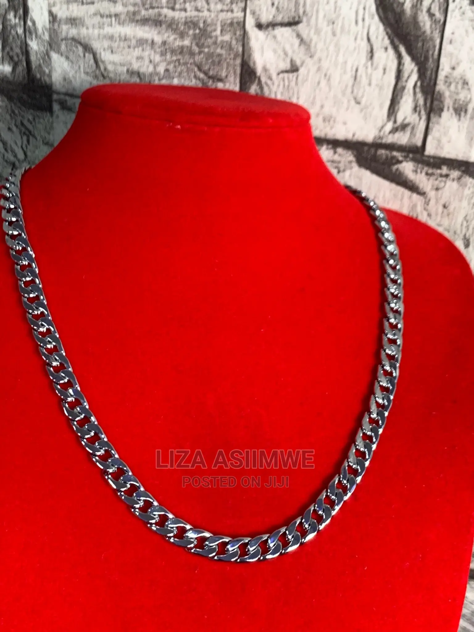 Men’S Necklaces Available