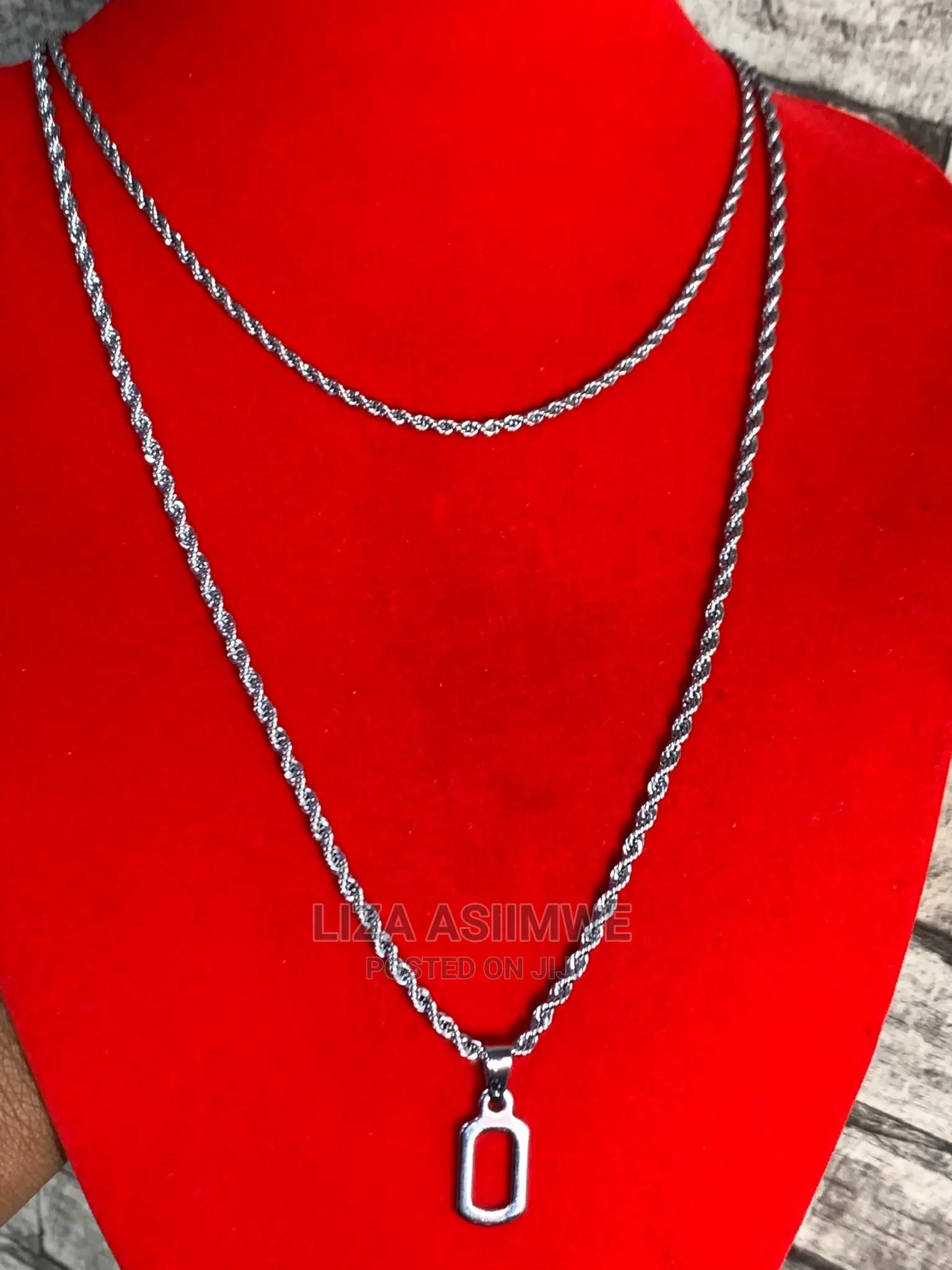 Men’S Simple Necklaces Available