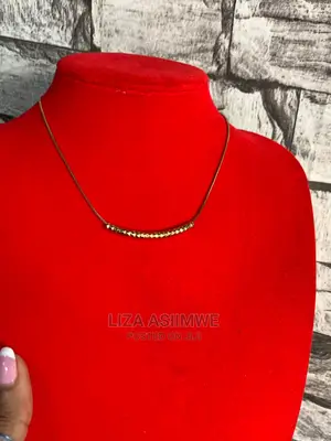 Simple Women’S Necklaces Available