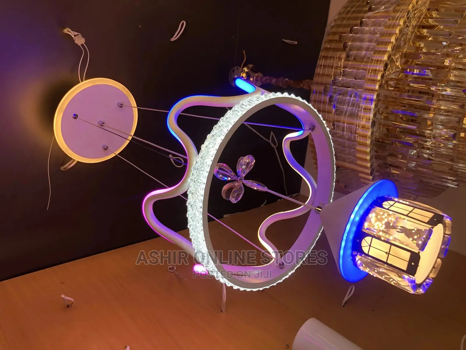 ITEK LED Ceiling Light That Changes Colours