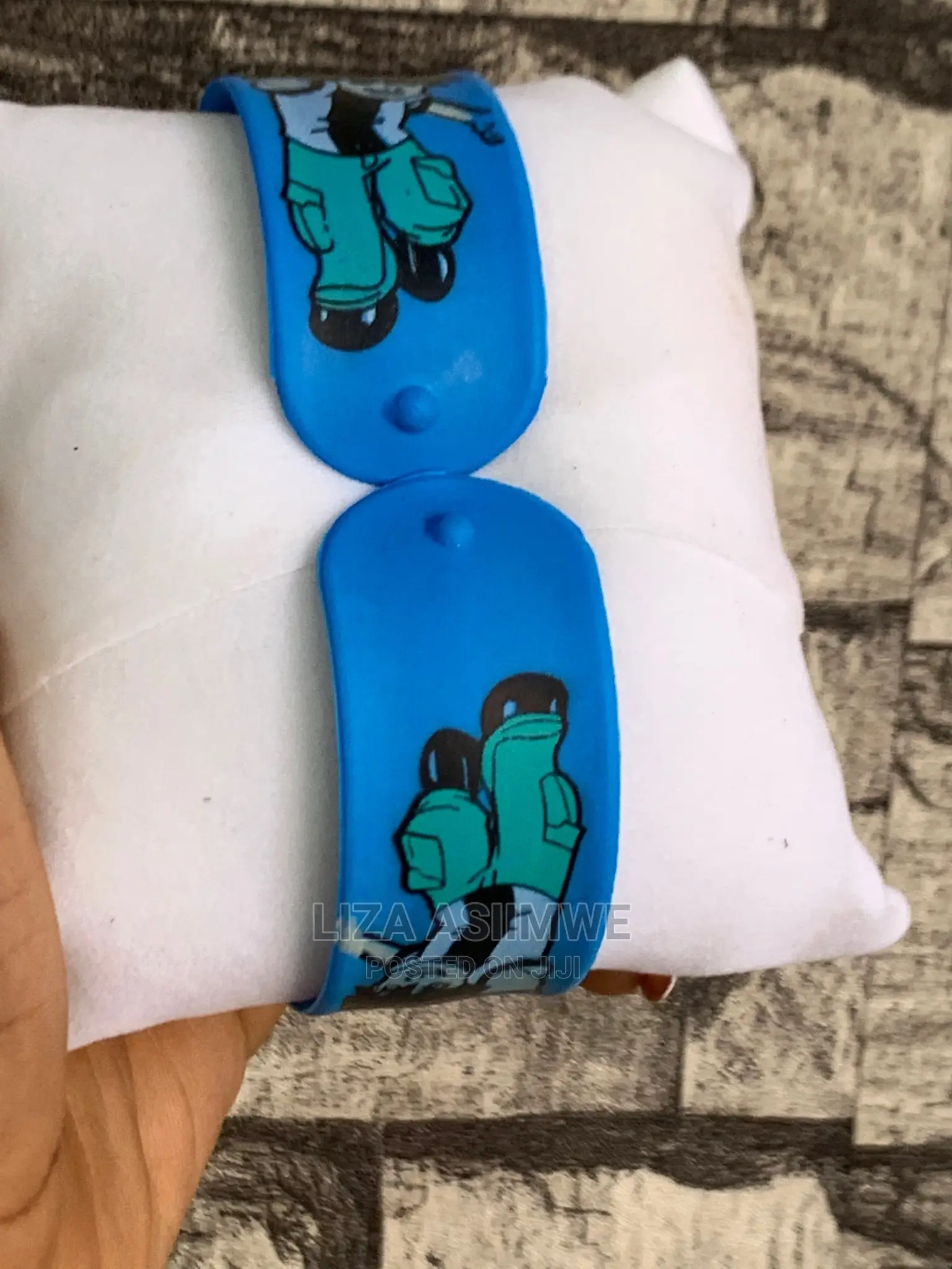 Kids Watches Available (Ben 10)