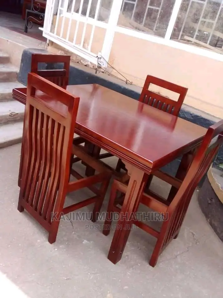 Dinning Table, Four Seater Mahogany.