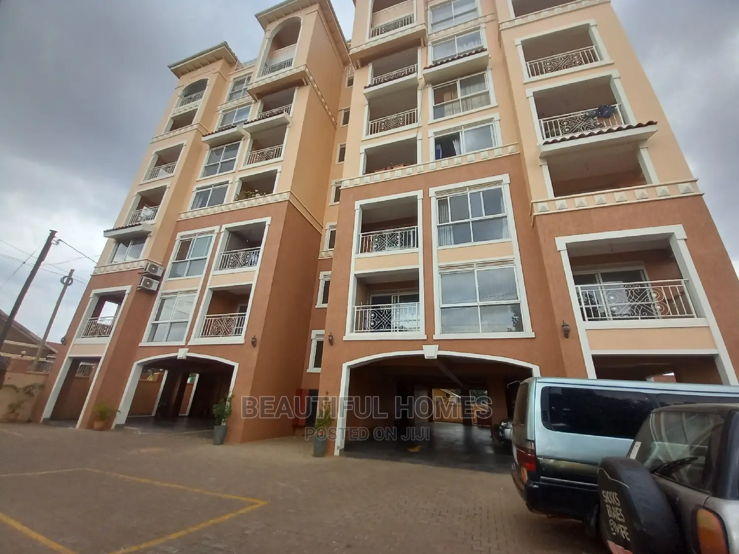 Furnished 2bdrm Condo in Bukoto, Central Division for sale