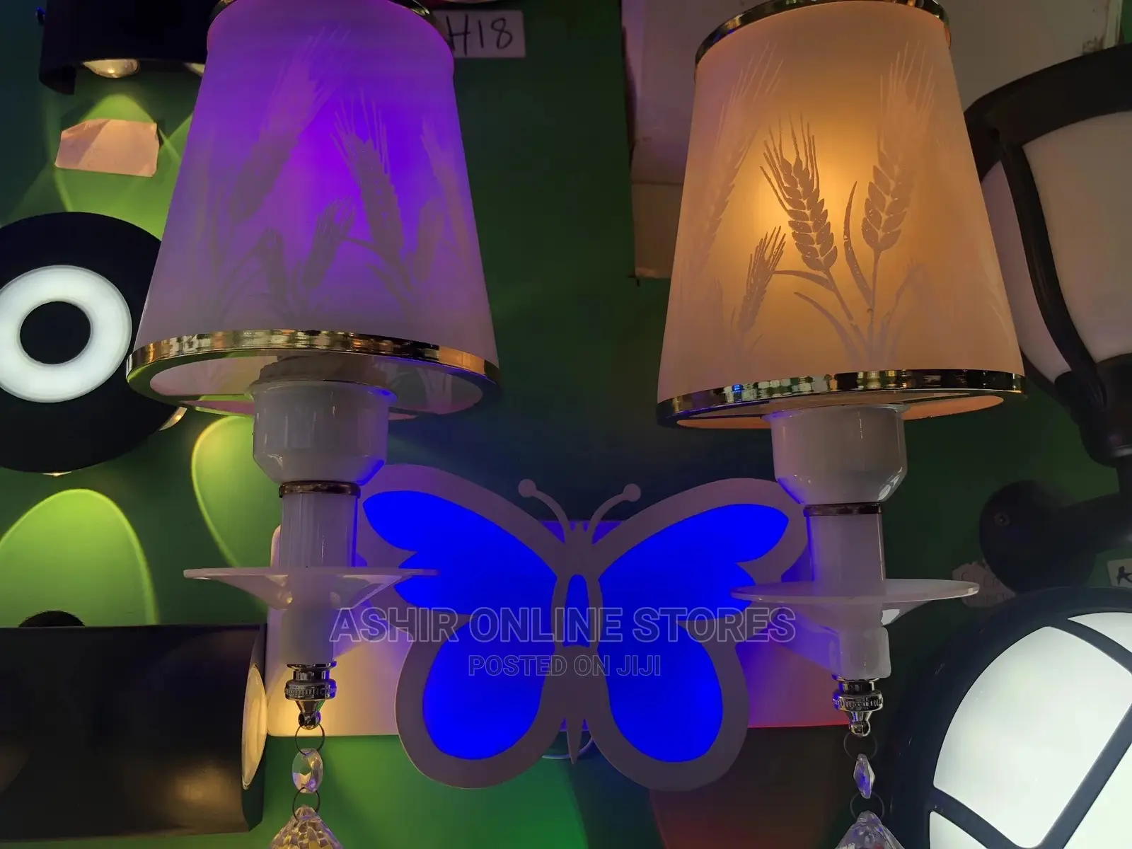 Double Wall Light for LED and Bulbs
