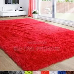 Red Fluffy/Woolen Carpet Large
