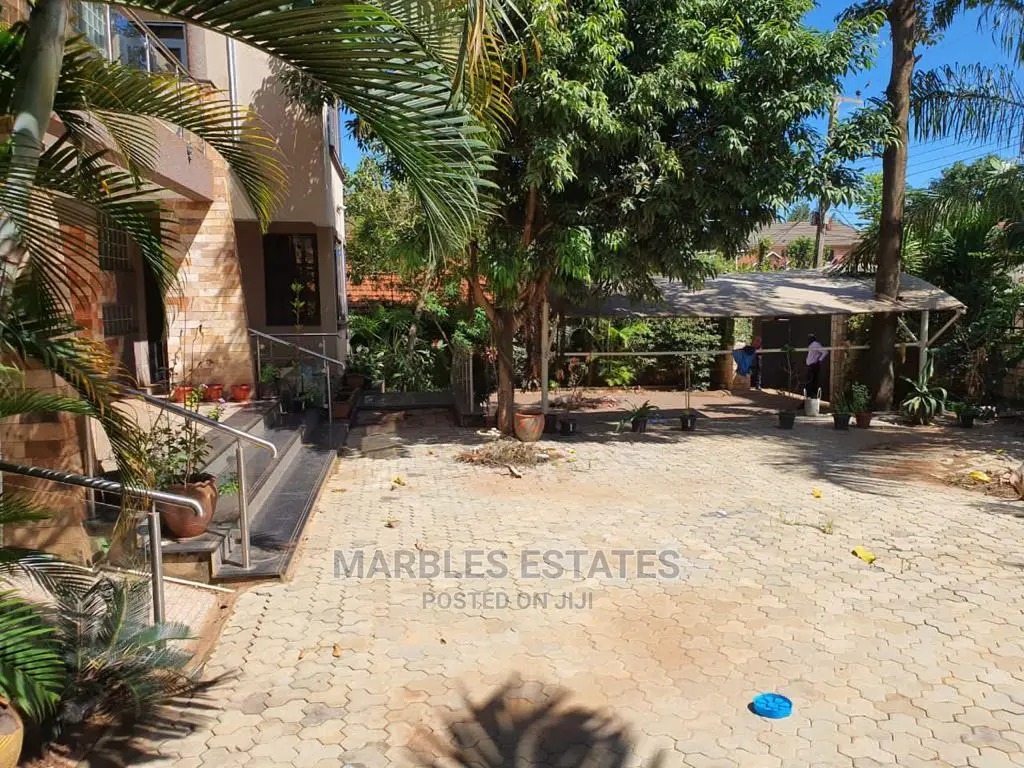 4bdrm House in Ntinda, Central Division for Sale