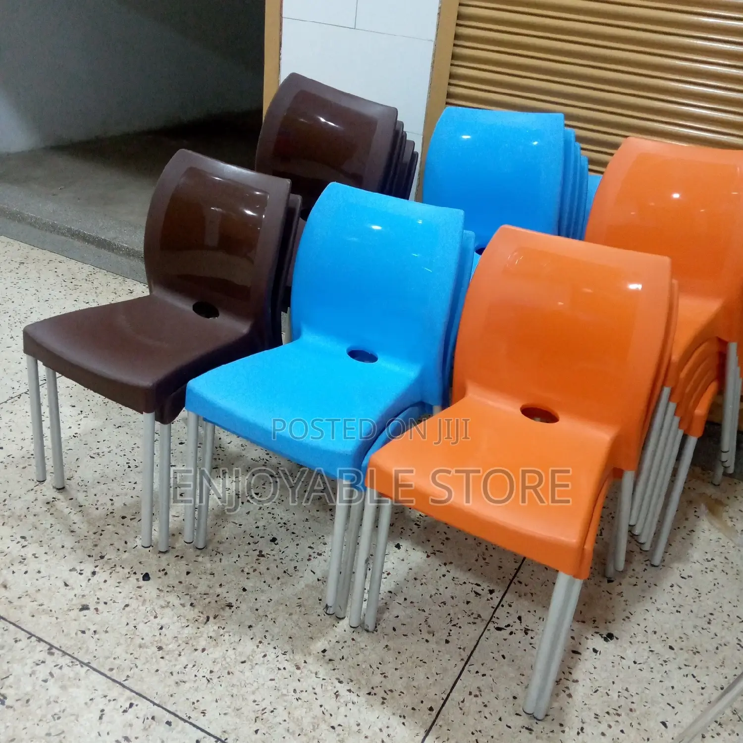 Plastic VIP Chairs Armless