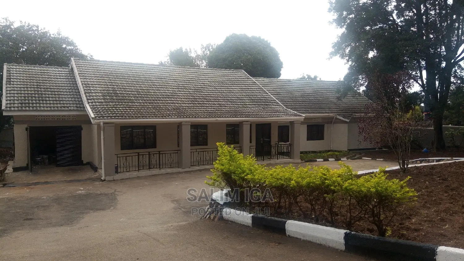 4bdrm Bungalow in Kololo Property, Central Division for Rent