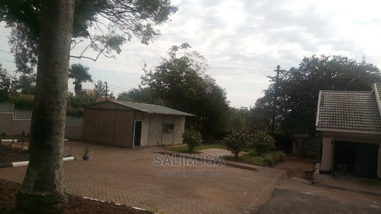 4bdrm Bungalow in Kololo Property, Central Division for Rent