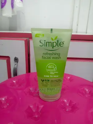 Simple Refreshing Facial Wash