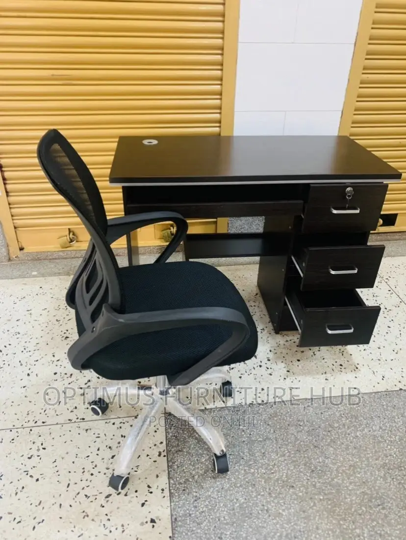Computer Table (1meter) and Chair