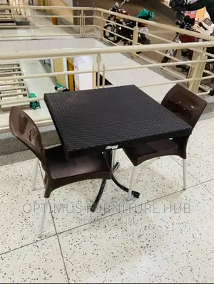 Complast 2 Seater Set