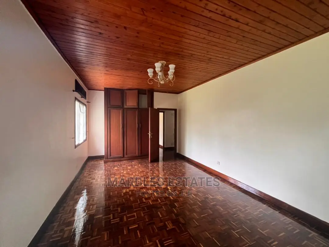 4bdrm Bungalow in Kololo, Central Division for Rent