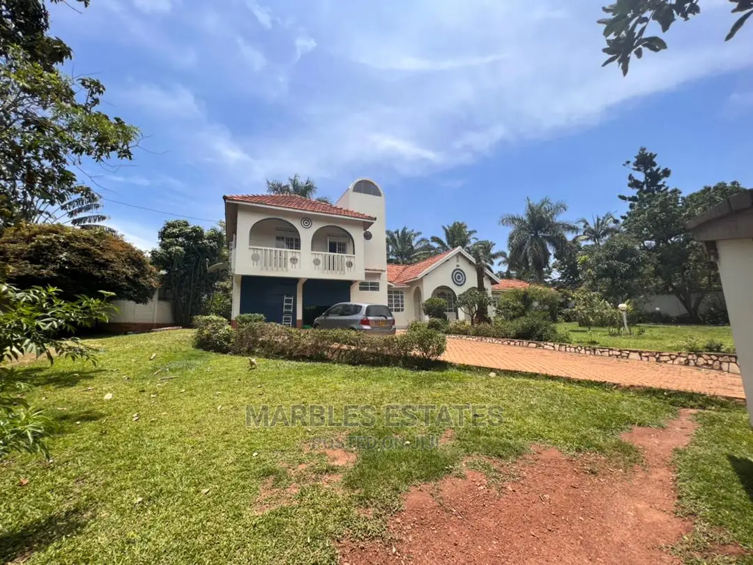 4bdrm Bungalow in Kololo, Central Division for Rent