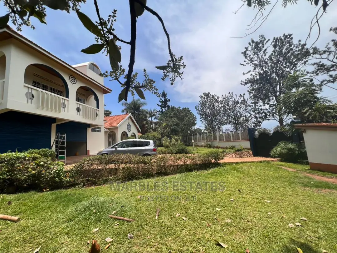4bdrm Bungalow in Kololo, Central Division for Rent