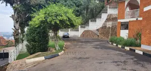 7bdrm Duplex in Kololo Property, Central Division for Rent