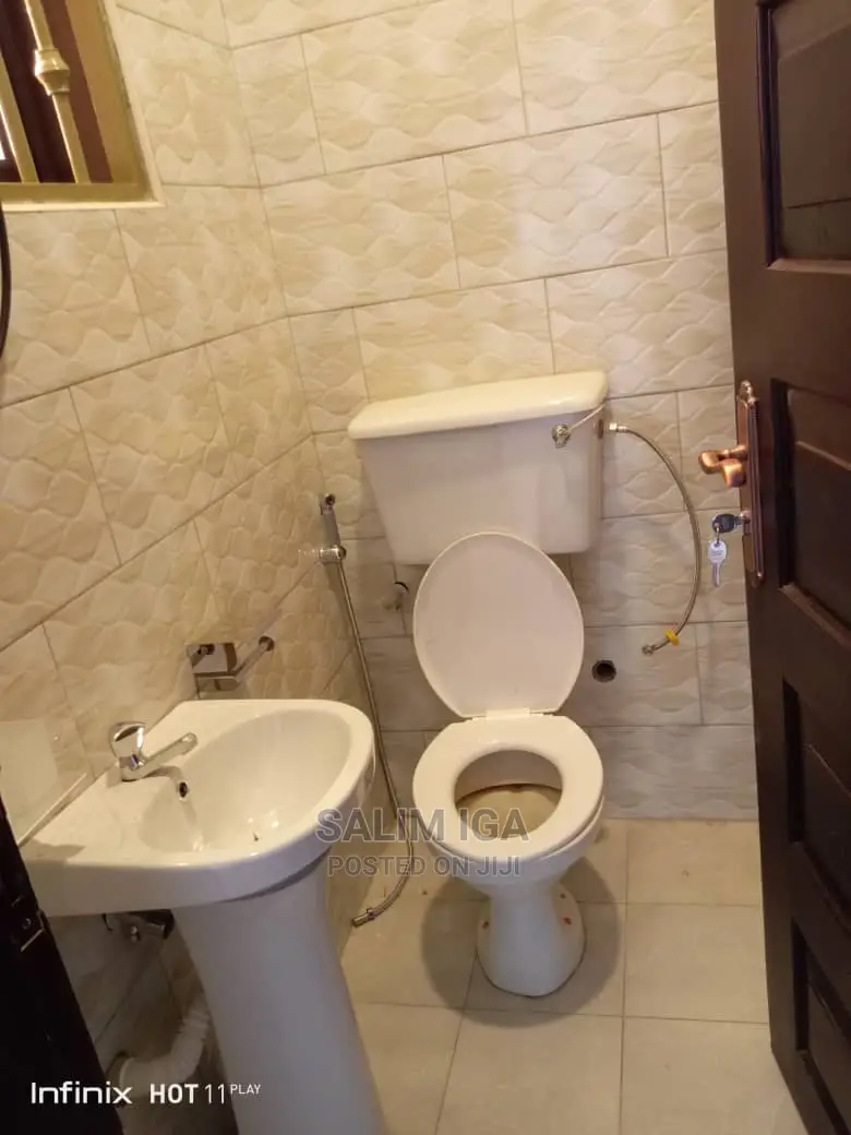 3bdrm Bungalow in Kololo Property, Central Division for Rent