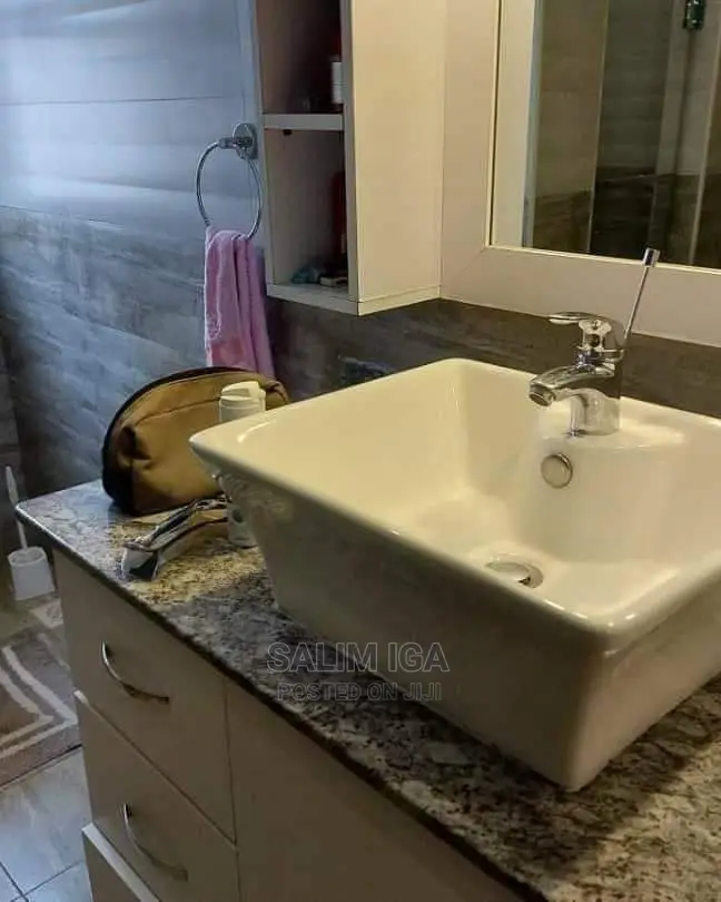 Furnished 3bdrm Block of Flats in Kololo Property, Central Division