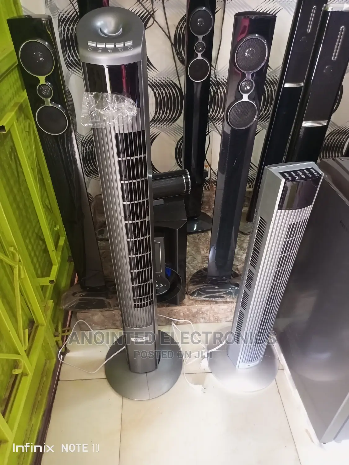 Smile Tower Fans