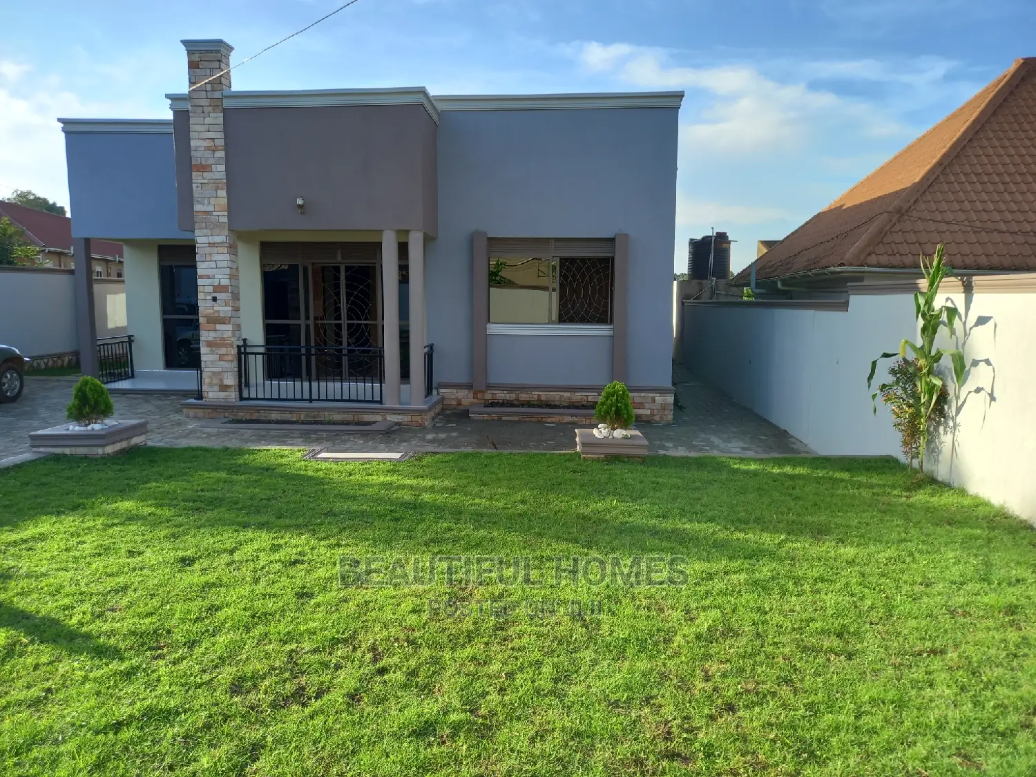 Furnished 4bdrm Bungalow in Kira, Central Division for Sale