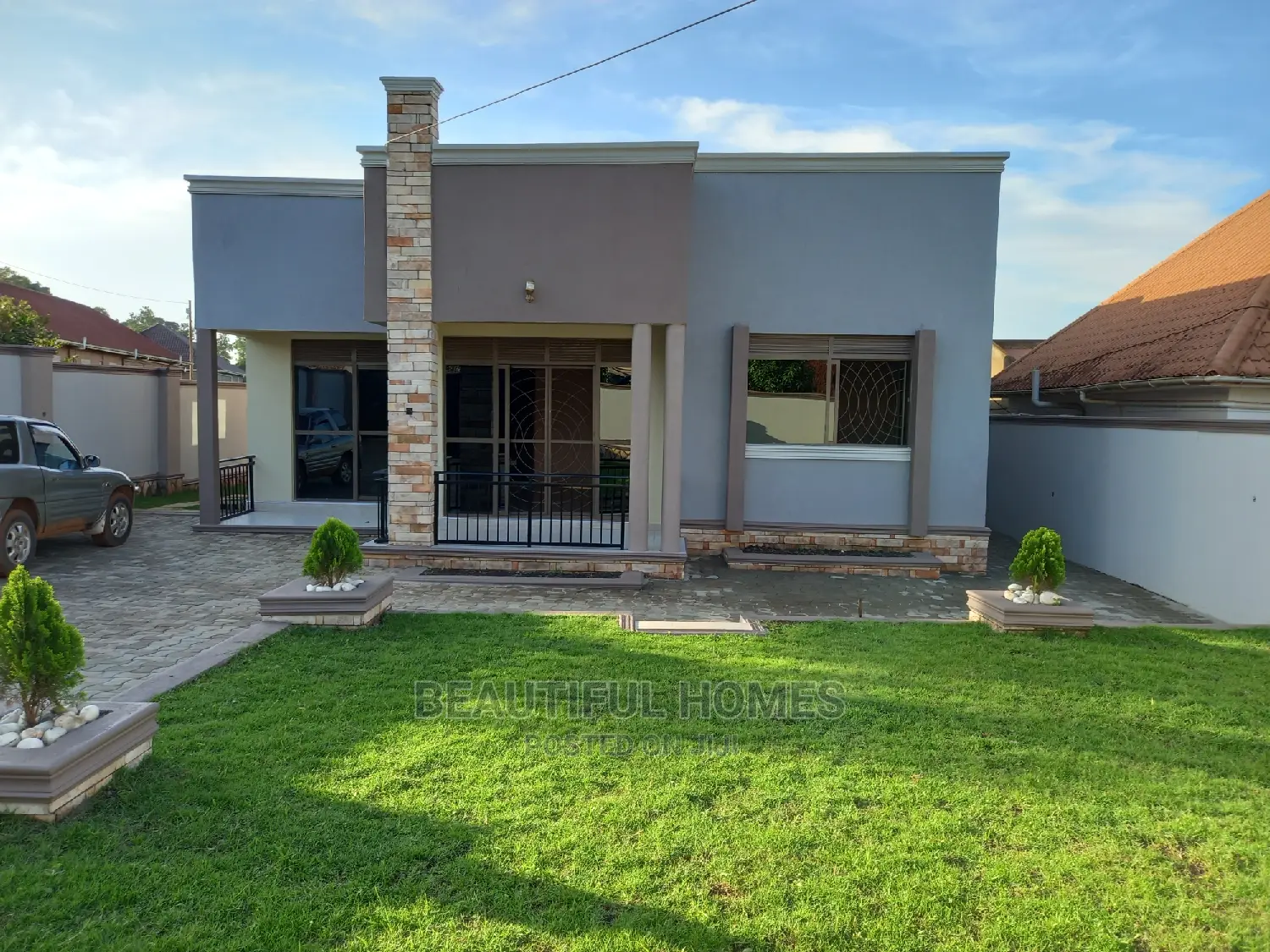 Furnished 4bdrm Bungalow in Kira, Central Division for Sale