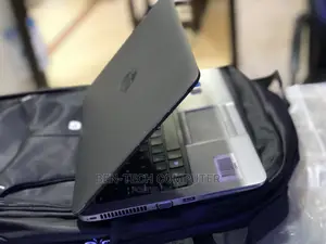 Laptop HP EliteBook 820 4GB Intel Core I5 HDD 500GB