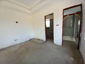 Furnished 5bdrm House in Kisaasi, Central Division for Sale