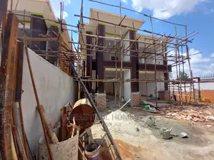 Furnished 5bdrm House in Kisaasi, Central Division for Sale