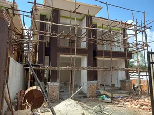 Furnished 5bdrm House in Kisaasi, Central Division for Sale