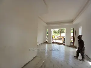 Furnished 5bdrm Duplex in Kisaasi, Central Division for Sale
