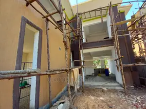 Furnished 5bdrm Duplex in Kisaasi, Central Division for Sale