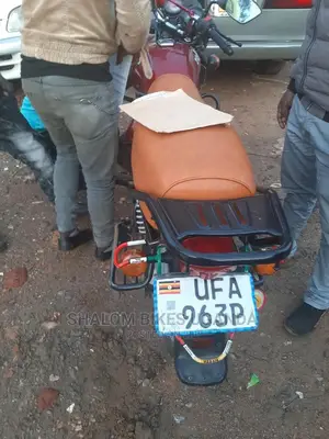 TVS Neo NX 2021 Red