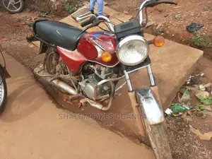 Bajaj Boxer 2017 Red