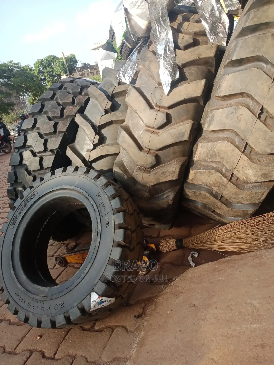 28*9-15 Tyres for Forklift, Tractor Etc