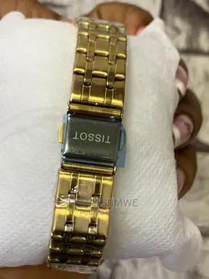 Simple Lady Watches Available