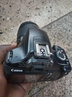 Canon: 1100d: Camera.