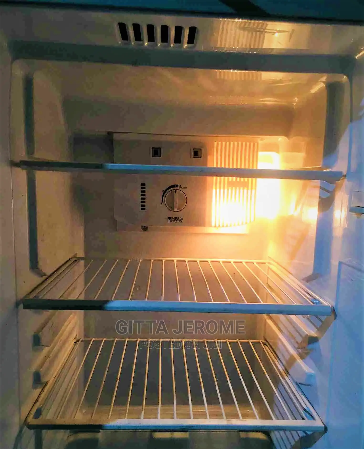 Hisense Fridge Repair Technician / Mechanic
