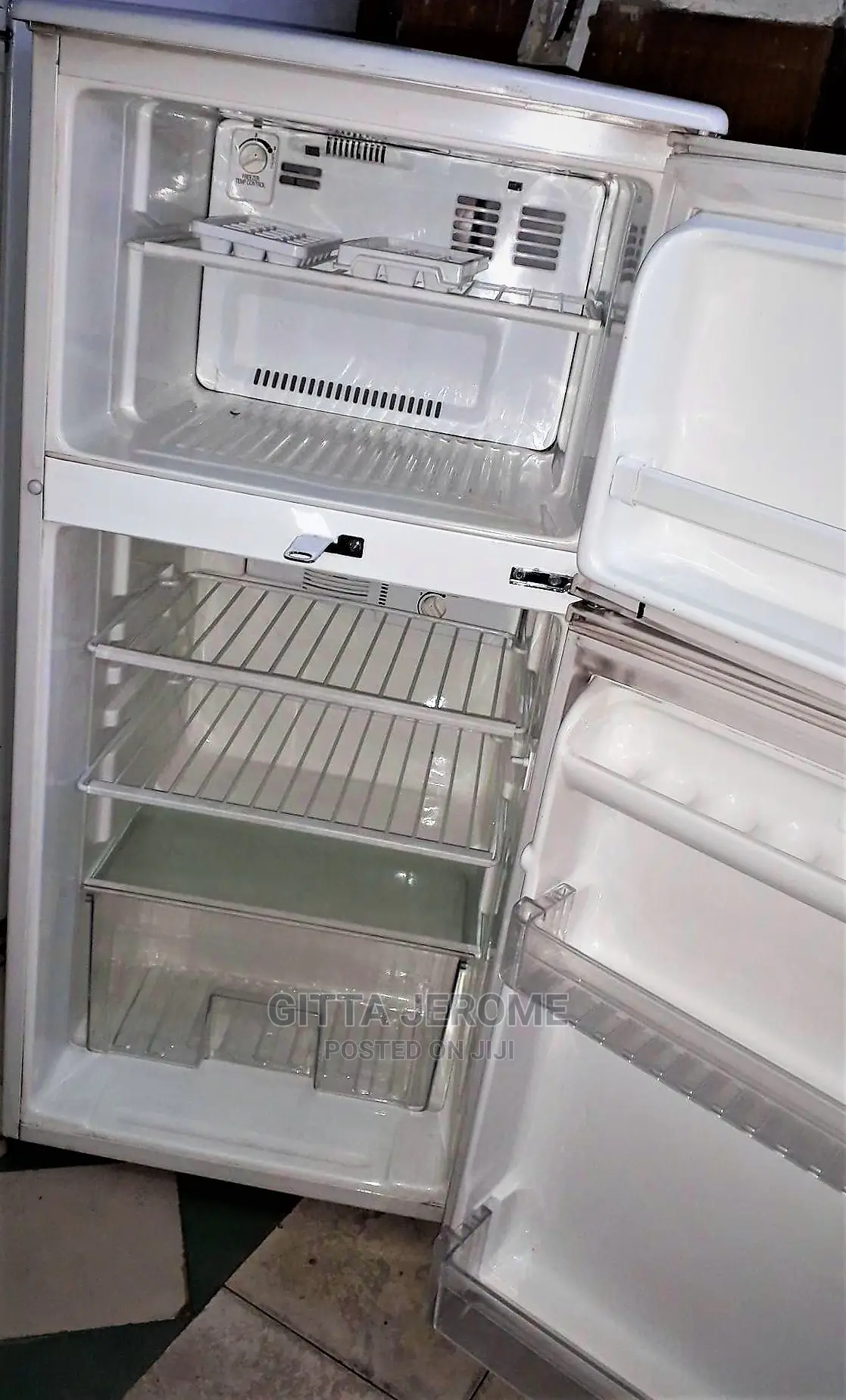 Hisense Fridge Repair Technician / Mechanic