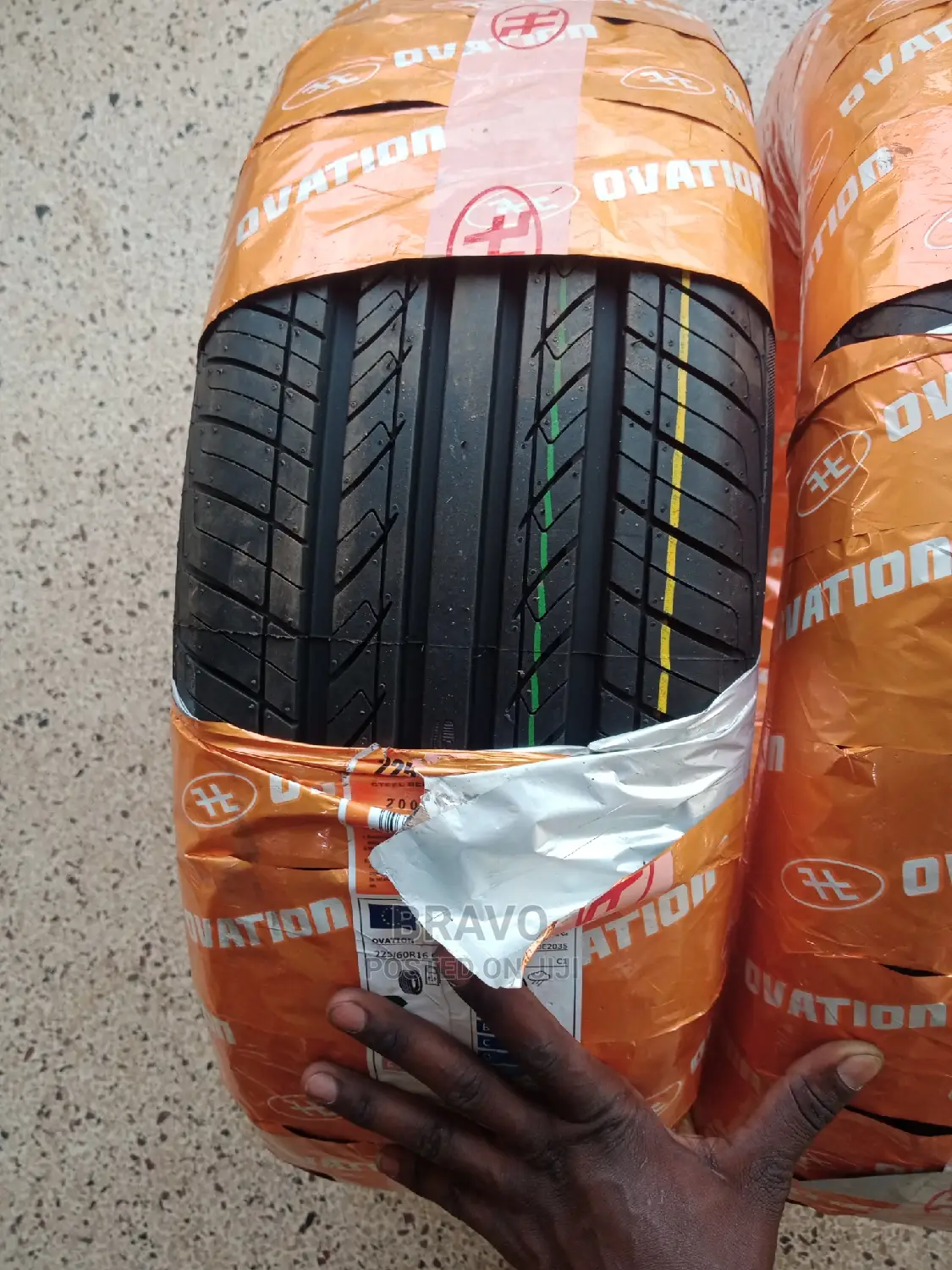 225/60r16 Ovation