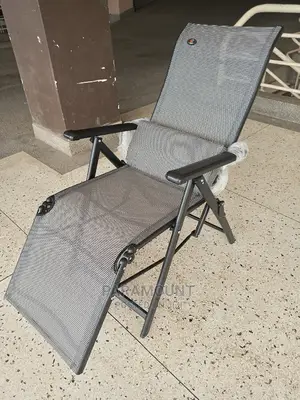 Inclining Chair