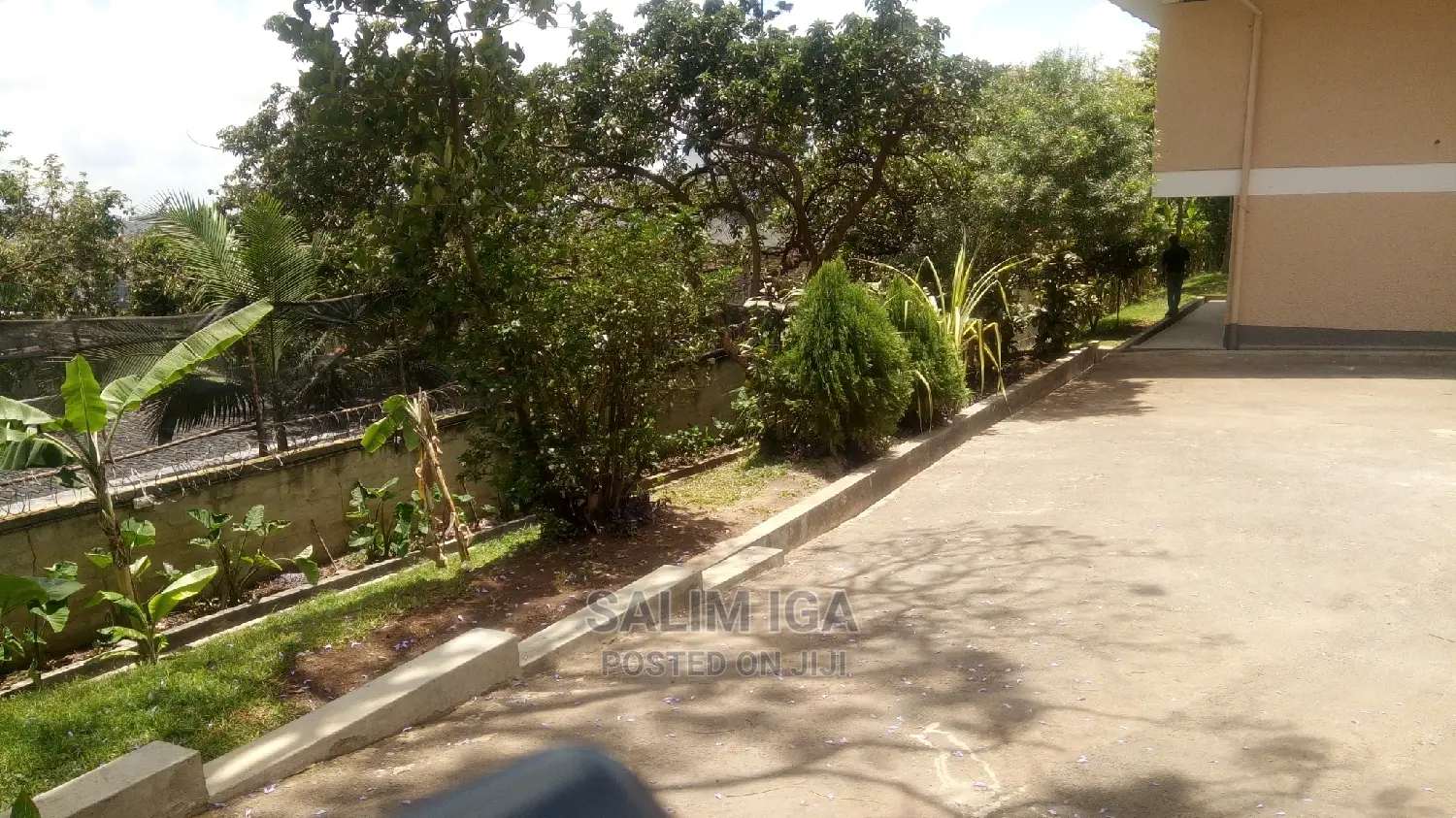 4bdrm Duplex in Kololo Property, Central Division for Rent